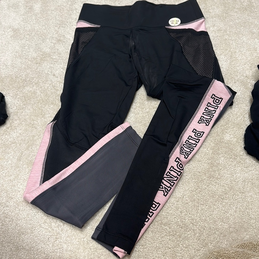 Brand new Victoria's Secret yogas